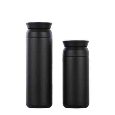 蓋とハンドル 350ml/500ml容量を持つダブルウォールステンレスステールタンブラーカップ