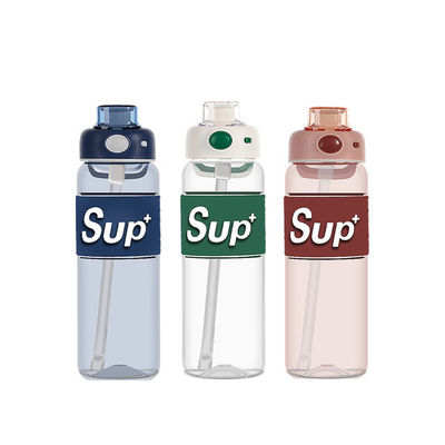 耐腐蝕コーティング 650ml 780ml 大容量の水カップ ストローと蓋付き