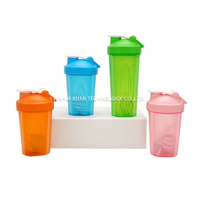 600ml カスタムロゴとカラー フィットネス 直接飲めるプラスチックジムブレンダーシェーカーカップ