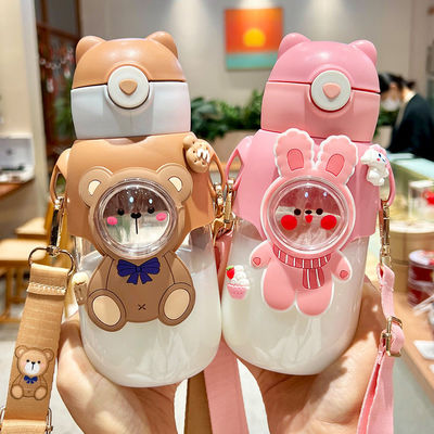 520ml カートン プラスチックストローカップ 肩帯 かわいいデザイン ロープ用品