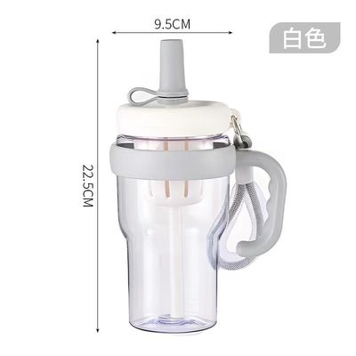 680ml プラスチックのボトル キャンピング旅行の成人向けのポータブル 屋外旅行用ジュースボトル