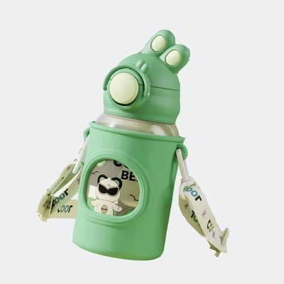 680ml 容量 曲げられたウサギ耳の水瓶 子供の野外冒険の必需品