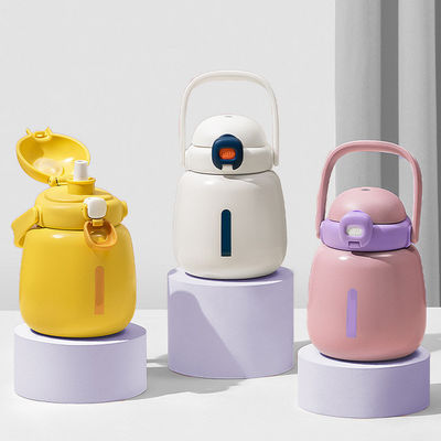 隔熱水瓶 学校の子供のための BPA 無料 カスタムデザイン 掃除用瓶 熱水器