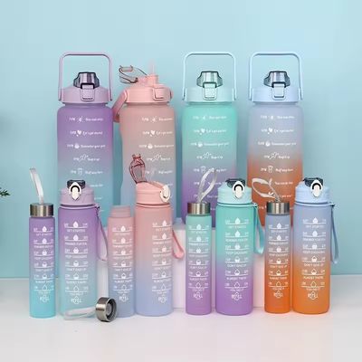 カスタマイズされたロゴ 受け入れられる 3pcs 大容量 スポーツ プラスチック グラディアント 水瓶セット