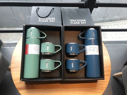 2杯の水分隔離ボトル オーダーメイドロゴ ステンレス鋼旅行カップギフトセット