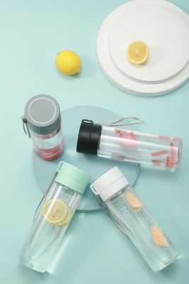 TOUR リサイクル可能なパスティック 600ml 800ml ウォーターボトル タイムマーカー