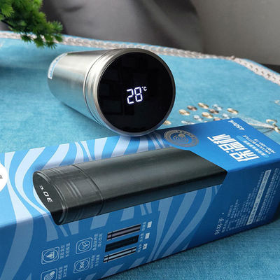 LED電源とステンレス鋼のボディ素材の無毒な隔離水瓶