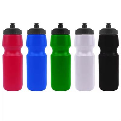 オーダーメイドロゴ 受け入れられる 700ml PE プラスチック スポーツ用水瓶 粉末付き