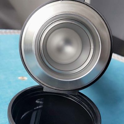 全季節に使える 携帯型 ステンレス スポーツ用水瓶