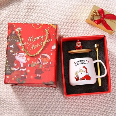 クリスマスプレゼント 再利用可能な400ml ポルセランコーヒーカップ スプーンとサンタの飾り付け