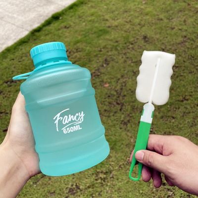 直飲 650ml カスタム ロゴ ポータブル スポーツ タムラー ハンドル かわいいデザイン