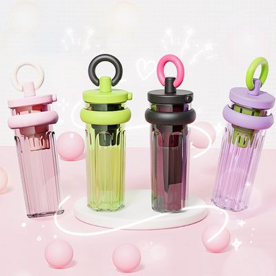 700ml 大容量 カスタムロゴ 透明プラスチックボトル 旅行用ストロー