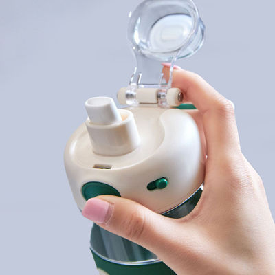 650ml と 780ml 容量 冷たいデザイン スリム 水瓶 2 方向 蓋セット