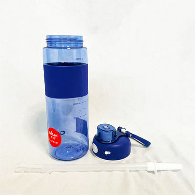 650ml と 780ml 容量 冷たいデザイン スリム 水瓶 2 方向 蓋セット