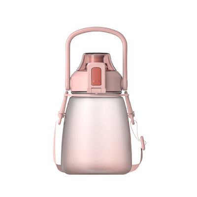 アクセサリー ハンドグリップ パーソナライズド 飲料 プラスチック スポーツ 水瓶 蓋とストロー