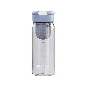 650ml プラスチックの水瓶 お茶用インフューザー ハンドルカップ 学生用 スケール用
