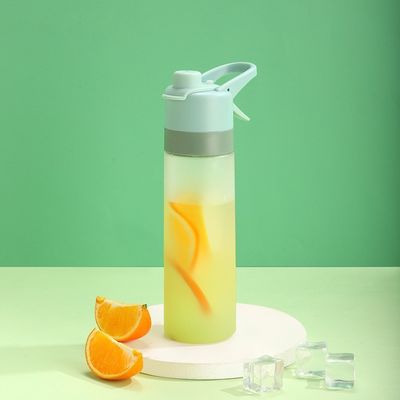 デザイン カスタム ロゴ 650ml スポーツ 屋外 クリエイティブ ボトルのためのプラスチックスプレーボトル