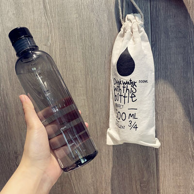 500ml ジム プラスチック 水瓶 タイムスケール 現代のフィットネスと再利用可能なデザイン