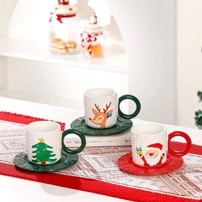 クリスマスカップ ホームデコレーション 鹿カップ ヨーロッパのスタイル セラミック サンタディナーウェアセット
