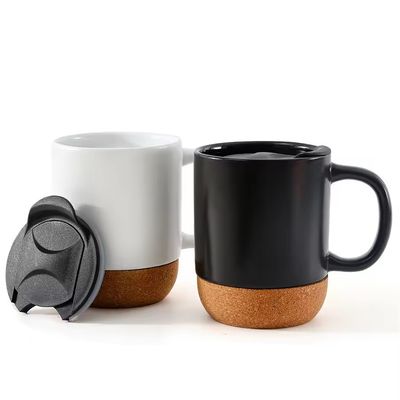 ミニマリストデザインスタイル 400ml 茶とコーヒーのコーク底付きの大きなセラミックカップ
