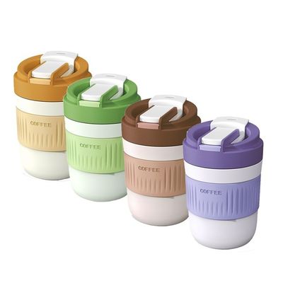 400ml/550ml ポータブルコーヒーカップ 蓋とストロー付き再利用可能なコーヒーカップ 2024デザイン