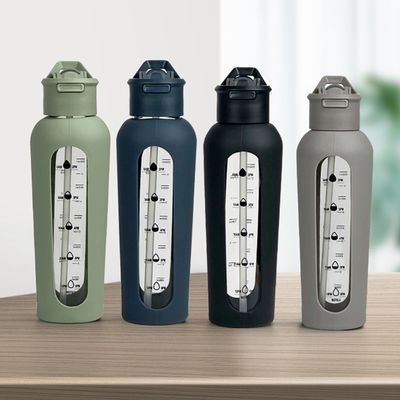 700ml/1000ml ポータブル カスタム ロゴ シリコン 袖 タイムスタンプ の ガラス ボトル