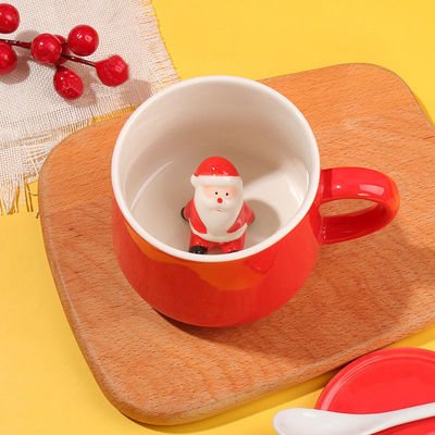 プレゼントやパーティー用 3D カフェカップ