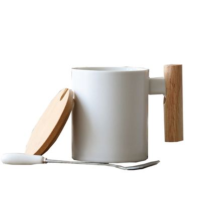 0.5kgサイズで茶好きのための蓋とカスタマイズされたロゴの持続可能セラミックカップ