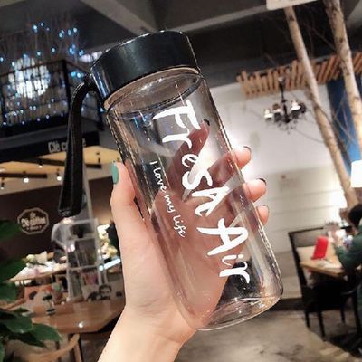 600ml プラスチックカップ カスタム ロゴ 透明 クリエイティブ フロスト ポータブル 学生用 水瓶