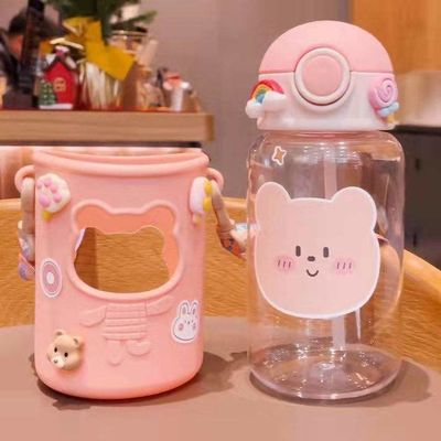 620ml プラスチック製の防腐用水瓶 クマの形蓋とラニヤードキュート