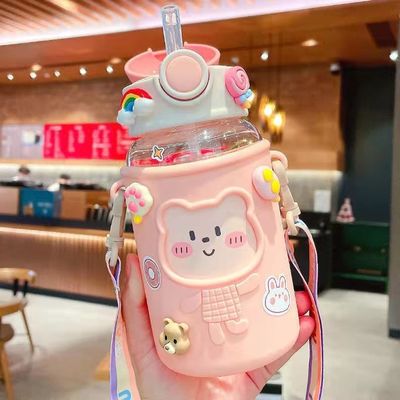 620ml プラスチック製の防腐用水瓶 クマの形蓋とラニヤードキュート