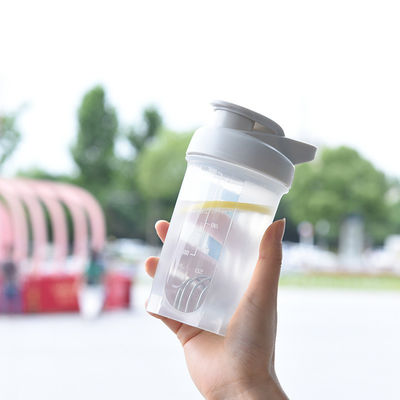 オーダーメイド 300ML プラスチックシェイクカップ 携帯 子供用水カップ 緑色スポーツボトル