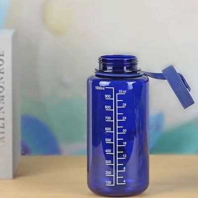 ユニセックス 1000ml 大容量 水杯 スケール 防水カップ PS プラスチック素材