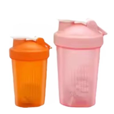 Unisex 400ml 蓋と鋼ボール付きの広口タンパク質シェイクボトル PP PE素材