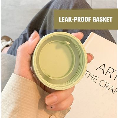 現代のデザインスタイル プラスチック製の飲み水ボトルと茶の注入器 450ML/600ML