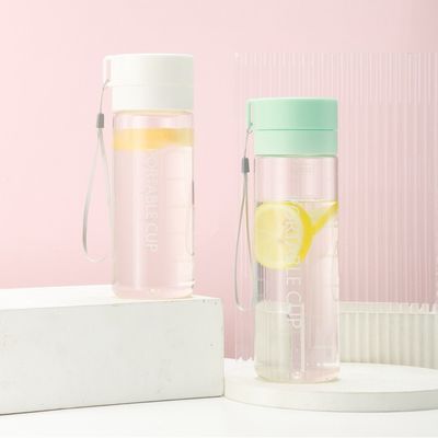 600ml 800ml PC ロープ付きプラスチック水瓶 防水 BPAフリー スポーツ モチベーション