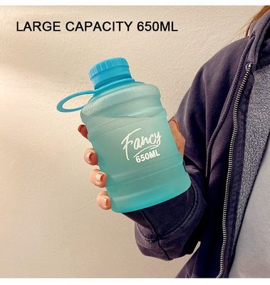 キャンプ用 ミニバケツ形プラスチック水瓶 650ml 熱隔熱性能
