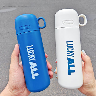 500ml スポーツボトル 蓋付き 飲み物を冷たく熱く保つのに最適 12-24h ステンレス