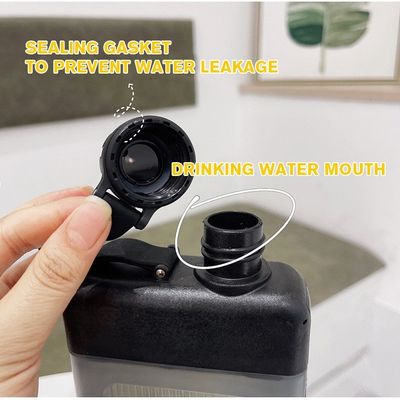 直接飲用 ポータブル方形の水瓶 450ml 屋外旅行のためのスポーツボトル