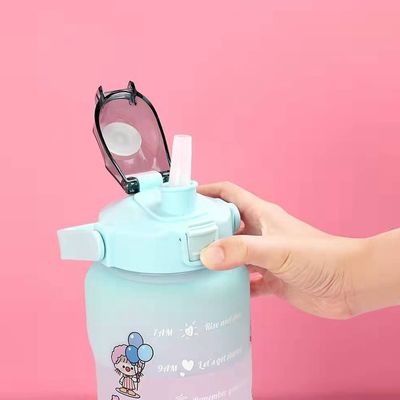 スポーツモチベーション 2L 大容量の水瓶 ハンドルとストローグラディエント色