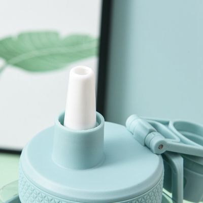 熱隔熱 広角カップ 700ML PC 学生のためのポータブル漏れ防止プラスチックカップ