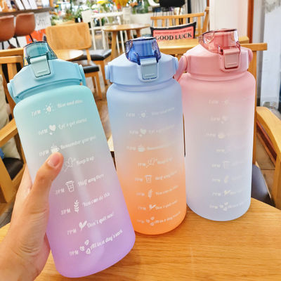 2023年 運動会や屋外活動用の 2L BPA の飲料水 ボトル