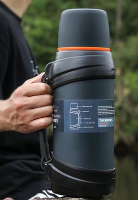 オーダーメイド 2600ml/3200ml 大容量ステンレスステール サーモスボトル 屋外スポーツや旅行
