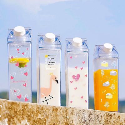 カスタマイズされたロゴ 500ml 1000ml 透明アクリルミルクカートン 水瓶