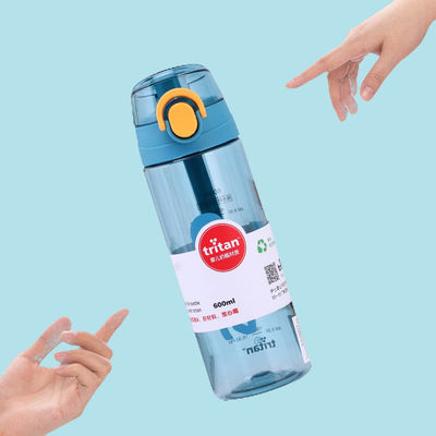 600ml トライタン 透明水瓶 ハンドル蓋付き プラスチック スポーツ飲み物 ボトル