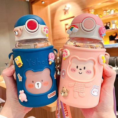 620ml ポータブル3Dステッカー プラスチック水瓶 子供や学生のための可愛い熊デザイン