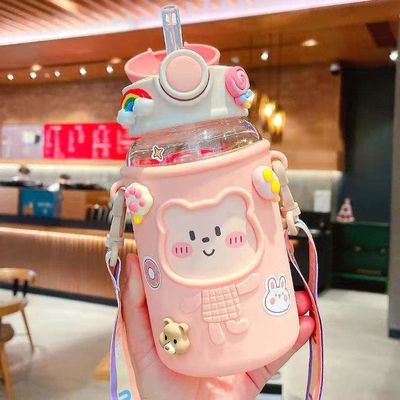 620ml ポータブル3Dステッカー プラスチック水瓶 子供や学生のための可愛い熊デザイン