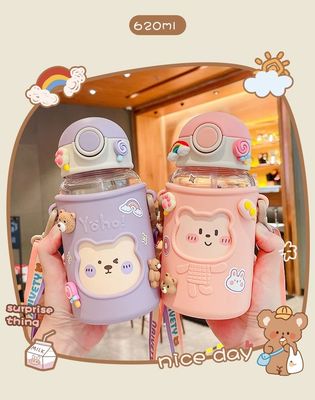 ポータブル 620ml 3D スチッカー プラスチック 水瓶 可愛い熊瓶 子供と学生のための