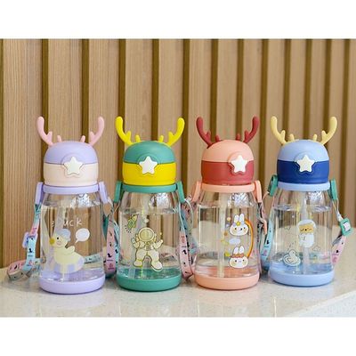大容量 子供用 ストローウォーターカップ 夏の漫画 600ml カスタマイズされた色