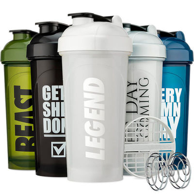 ストック 700ml ブラックドリンク プラスチックボトル フィットネス Bpa 無料 カスタマイズ スリム シンプル ジム タンパク質シェーカー ボトル ジムカップ ロゴ付き